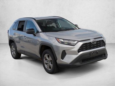 Used 2025 Toyota RAV4 LE image 3