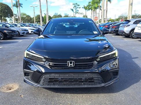 Certified 2022 Honda Civic Sport image 2