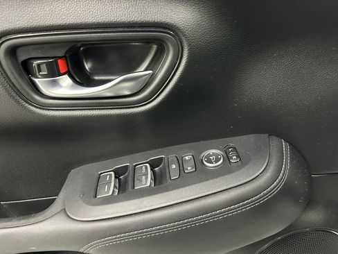 Certified 2024 Honda HR-V EX-L image 15
