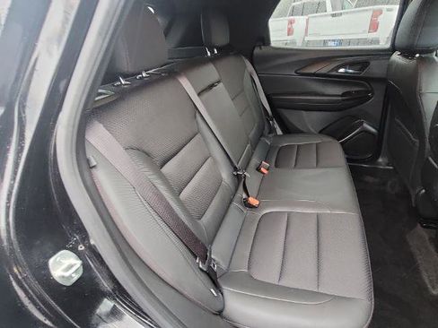 Used 2022 Chevrolet TrailBlazer RS image 24
