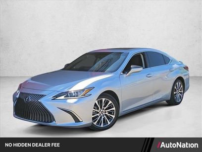 Used 2020 Lexus ES 300h w/ Premium Package