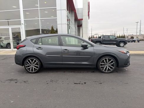 Used 2024 Subaru Impreza 2.0i Sport image 8