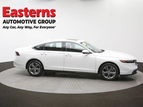 Used 2024 Honda Accord EX image 45