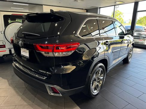 Used 2019 Toyota Highlander Limited Platinum w/ Protection Package #3 AWD/4WD image 5