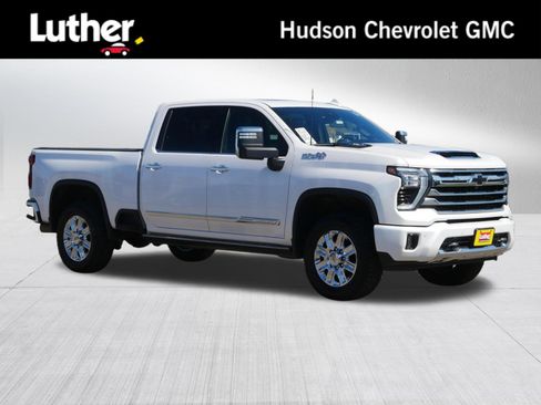 Used 2024 Chevrolet Silverado 2500 High Country w/ Technology Package image 1
