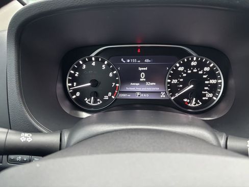 Used 2023 Nissan Frontier SV w/ SV Convenience Package image 16