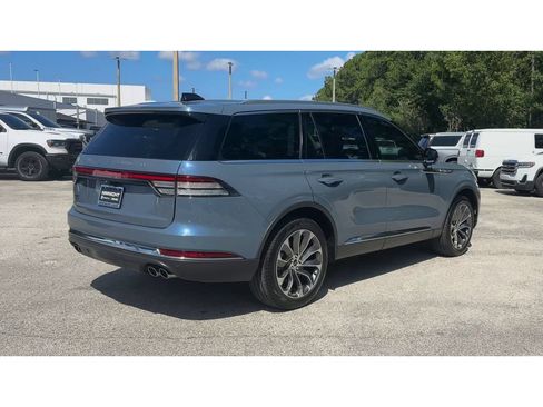 Used 2025 Lincoln Aviator Reserve w/ Luxury Package AWD/4WD image 8