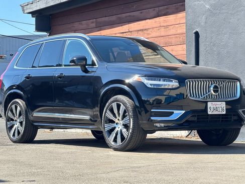 Certified 2024 Volvo XC90 B6 Ultimate AWD/4WD image 10