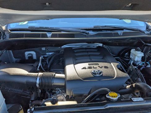 Used 2014 Toyota Tundra SR5 w/ SR5 Upgrade Package image 23