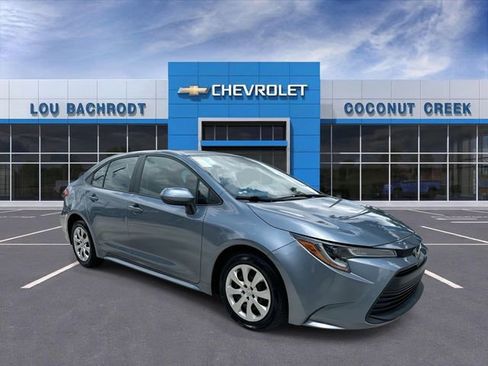Used 2023 Toyota Corolla LE FWD image 1