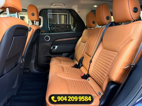 Used 2018 Land Rover Discovery HSE AWD/4WD image 27