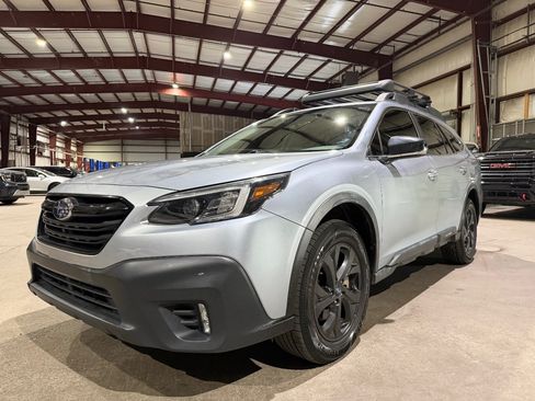 Used 2021 Subaru Outback Onyx Edition XT AWD/4WD image 9
