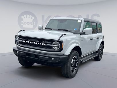New 2026 Ford Bronco Outer Banks