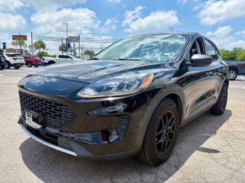 Used 2021 Ford Escape S FWD image 9