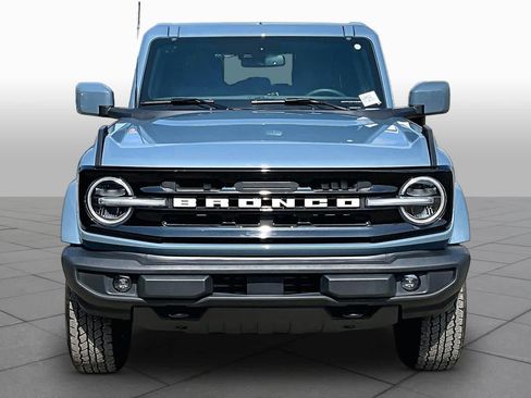 Certified 2025 Ford Bronco Outer Banks AWD/4WD image 4