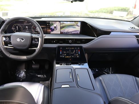 Certified 2026 INFINITI QX80 4WD image 20