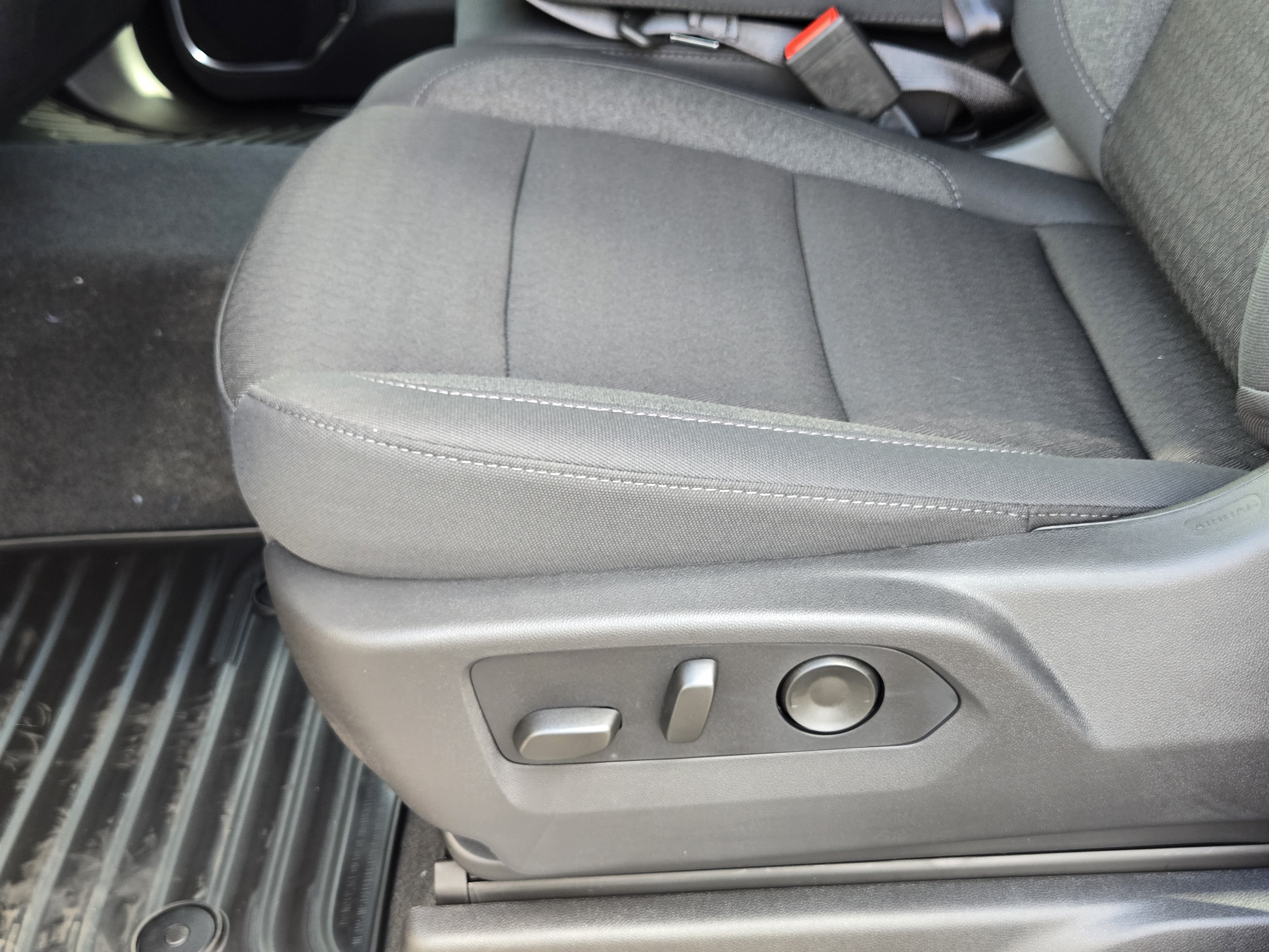 New 2026 Chevrolet Silverado 1500 RST RWD image 18