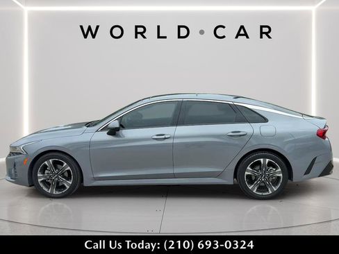 Used 2021 Kia K5 EX FWD image 4