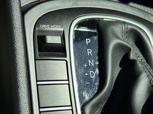 Used 2025 Hyundai Kona SEL AWD/4WD image 25