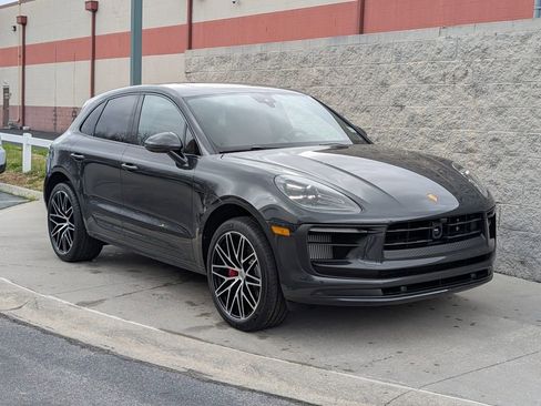 New 2026 Porsche Macan S AWD/4WD image 9