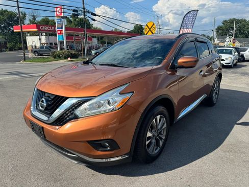 Used 2017 Nissan Murano SV AWD/4WD image 3