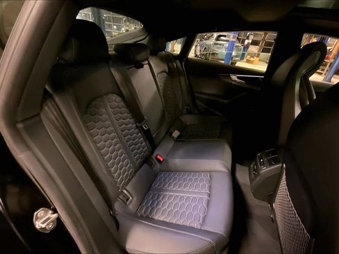 Used 2022 Audi RS 5 image 18