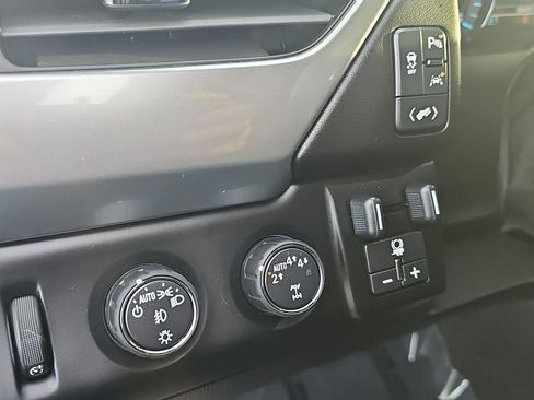 Used 2019 Chevrolet Tahoe Premier w/ RST 6.2L Performance Edition image 23