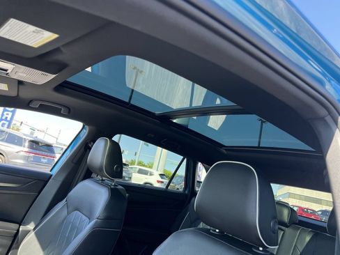 Used 2024 Volkswagen Atlas Cross Sport SEL Premium R-Line AWD/4WD image 32