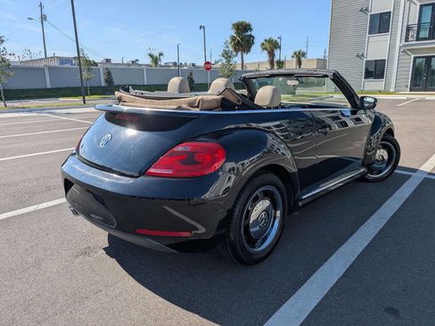 Used 2013 Volkswagen Beetle 2.5 image 13