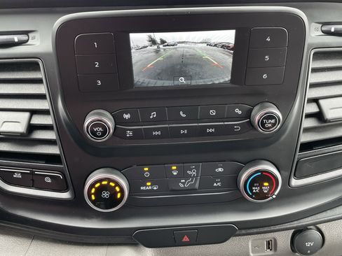 Used 2024 Ford Transit 250 Low Roof w/ Exterior Upgrade Package image 31