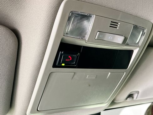 Used 2020 Toyota Tacoma SR5 image 22