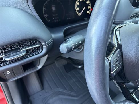 Certified 2024 Honda HR-V EX-L image 21