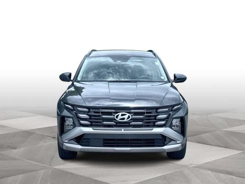 Used 2025 Hyundai Tucson SEL FWD image 3