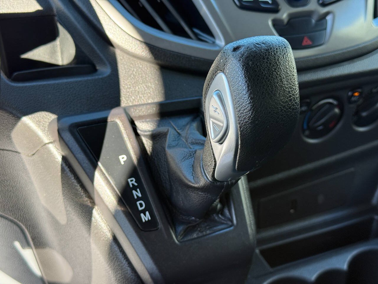 Used 2017 Ford Transit 350 XLT RWD image 27