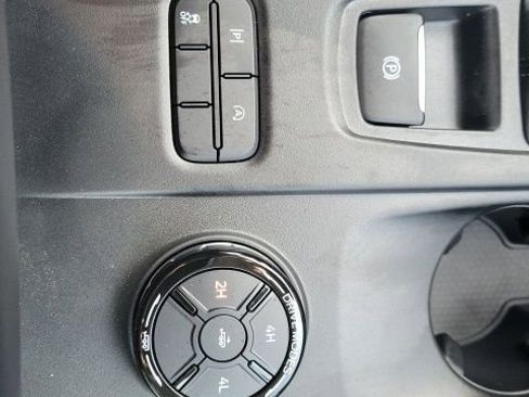 New 2025 Ford Ranger XLT image 8