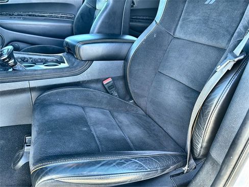 Used 2022 Dodge Durango R/T w/ Hemi Orange Plus Package image 13