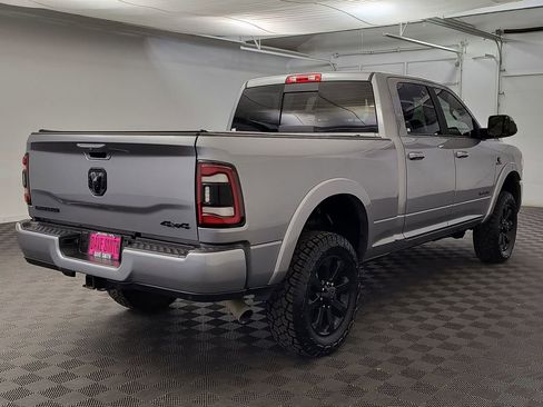 Used 2022 RAM 2500 Laramie w/ Night Edition image 9