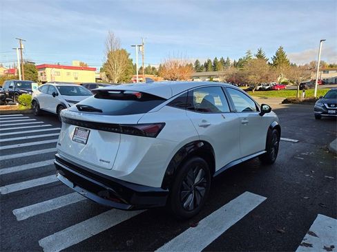 Used 2024 Nissan Ariya FWD image 7