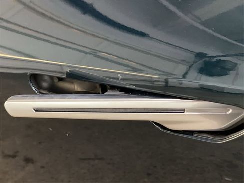 Certified 2025 Cadillac Lyriq Luxury w/ LPO, Floor Liner Package image 31