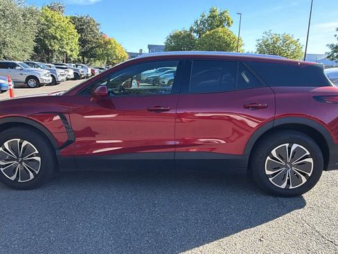 Used 2024 Chevrolet Blazer EV LT AWD/4WD image 8