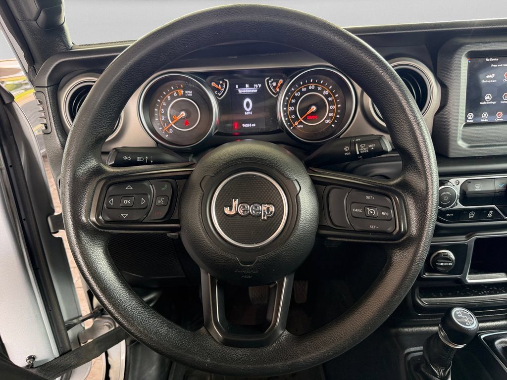 Used 2022 Jeep Gladiator Sport AWD/4WD image 12