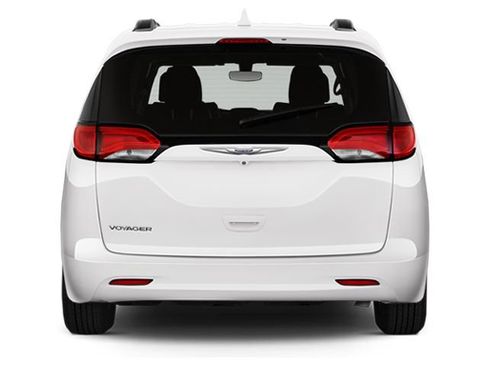 Used 2022 Chrysler Voyager LX image 6