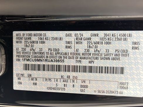 Used 2024 Ford Escape ST-Line w/ Tech Pack #1 AWD/4WD image 29