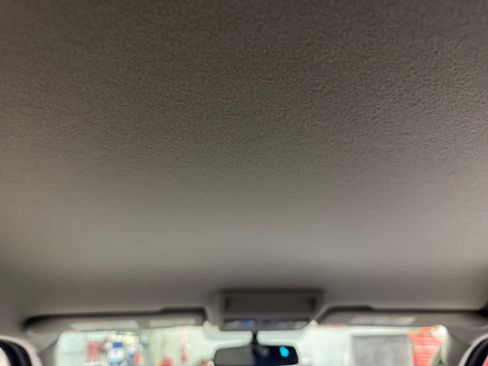 Used 2020 Nissan Frontier SV RWD image 33