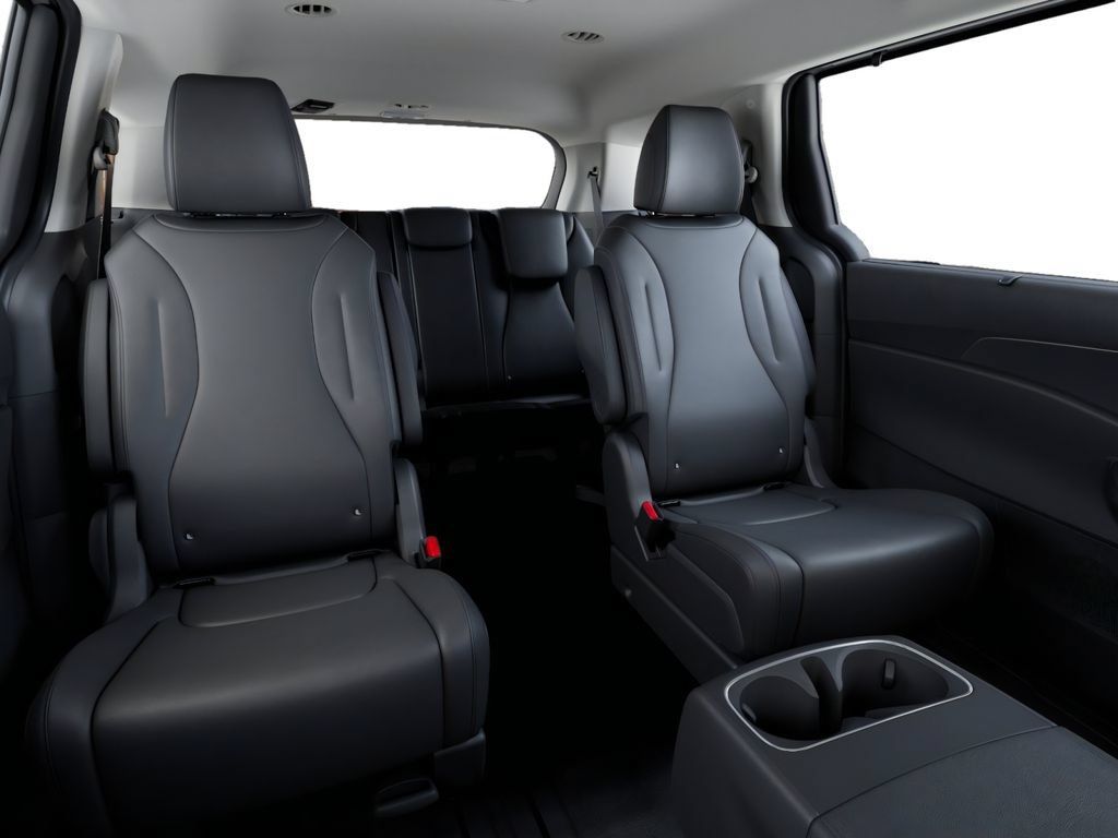 New 2027 Kia Carnival EX FWD image 16