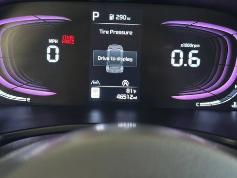 Used 2025 Kia Soul LX w/ LX Technology Package FWD image 38