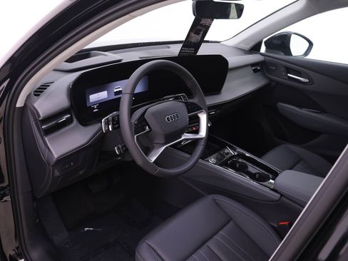 New 2026 Audi Q3 quattro 2.0T AWD/4WD image 6