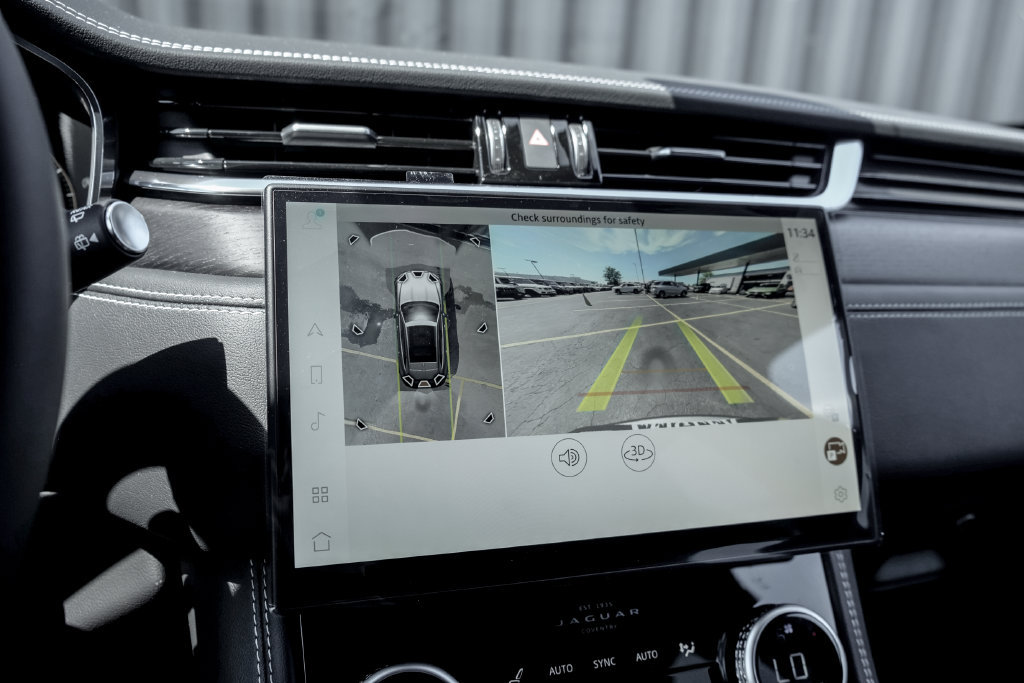 New 2026 Jaguar F-PACE R-Dynamic S AWD/4WD image 14