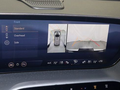 Used 2025 Buick Enclave Avenir w/ Super Cruise Package image 20