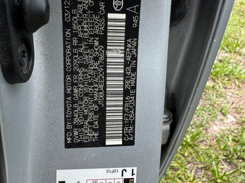 Used 2012 Toyota Corolla LE FWD image 37